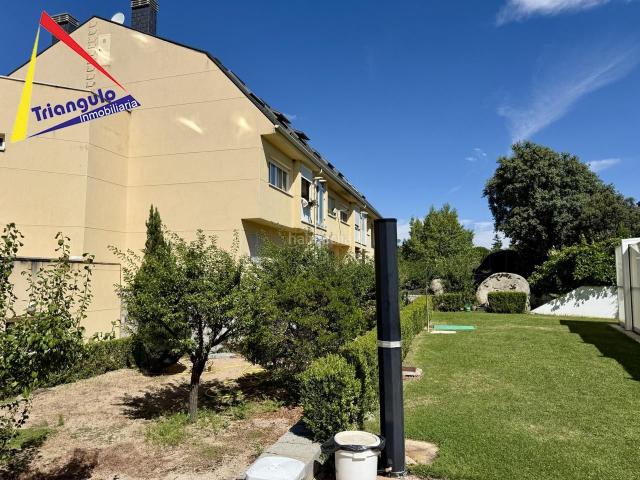 Piso en venta en Villacastín. Duplex en perfecto estado. Pisos.
