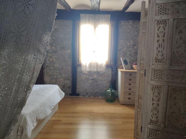 Piso en venta en Villabona. Céntrico, amplio y con muchas posibilidades. Pisos.