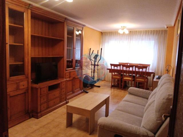 Piso en venta en Villablino. Pisos.