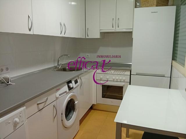 Piso en venta en Villamiel de Toledo. SE VENDE OFICINA HABILITADA COMO VIVIENDA EN VILLAMIEL DE TOLEDO. Pisos Villamiel de.