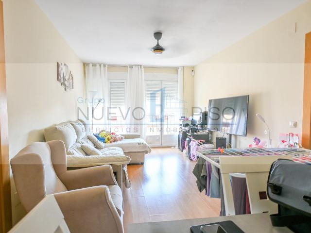 Piso en venta en Villanueva de Perales. Pisos Villanueva de.