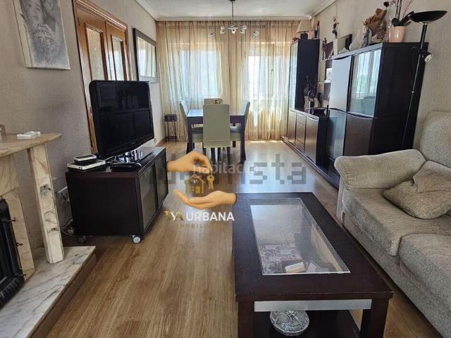 Piso en venta en Villares de la Reina. Amplio Piso Semireformado en Villares de la Reina, Ideal para Familias ?. Pisos Villares de la.