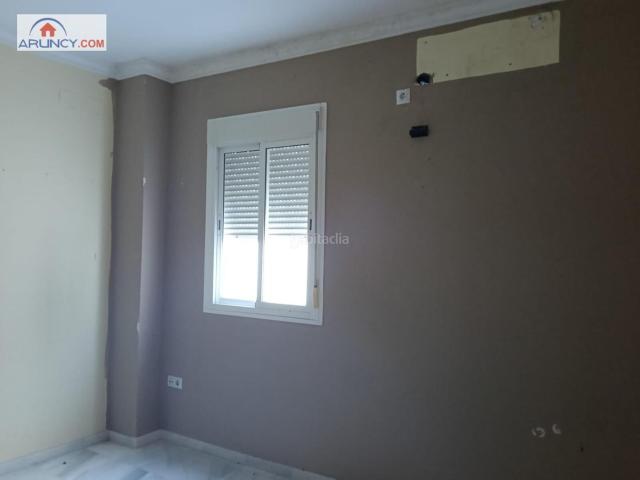 Piso en venta en Villaverde del Río. VIVIENDA EXCLUSIVA CON TERRAZA PRIVADA DE 80 m2 EN VILLAVERDE DEL RIO SEVILLA. Pisos Villaverde del.