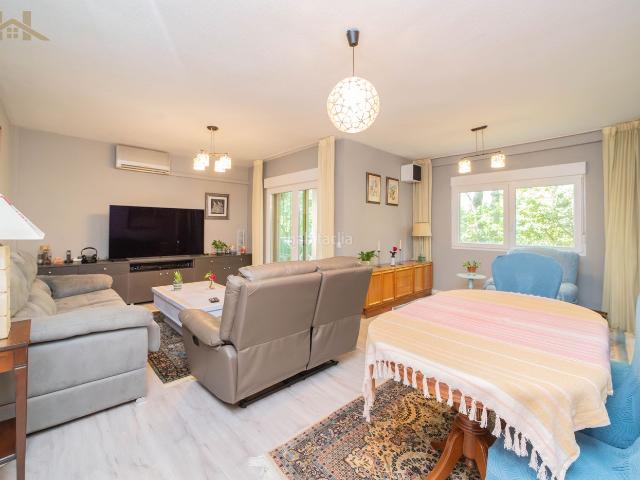 Piso en venta en Villaviciosa de Odón, Centro. Espectacular piso con urbanización privada. Pisos Villaviciosa de.