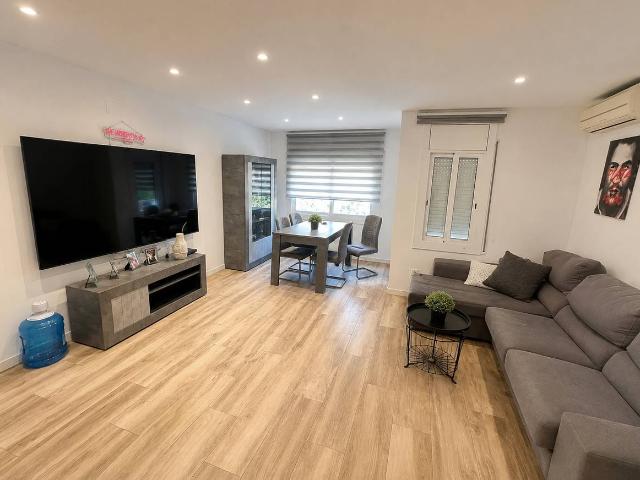 Piso en Venta en Vinyets Molí Vell