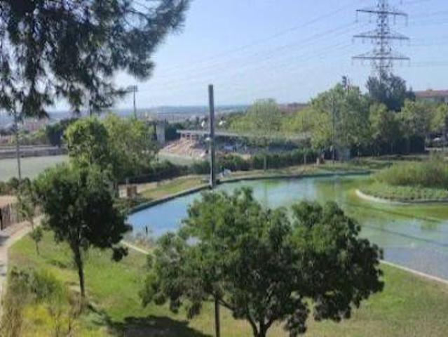 Piso en Venta en Vinyets Molí Vell