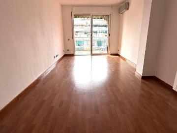 Piso en Venta en Vinyets Molí Vell