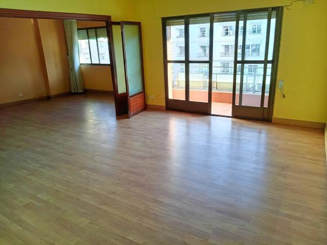 Piso en Venta en Vistalegre