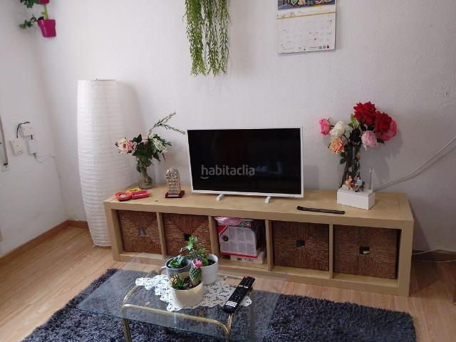 Piso en venta en Vitoria Gasteiz, Ariznabarra. Piso en exclusiva en nuestra inmobiliaria una de las mejores zonas de VitoriaGasteiz. Pisos Vitoria.