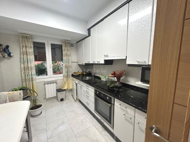 Piso en venta en Vitoria Gasteiz, Coronación. VIVIENDA EN VENTA EN CALLE ALDABE VITORIAGASTEIZ. Pisos Vitoria.