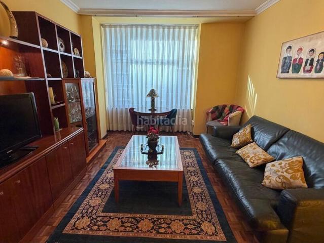 Piso en venta en Vitoria Gasteiz, Ensanche. AMPLIA VIVIENDA DE CINCO HABITACIONES EN EL CENTRO DE VITORIAGASTEIZ. Pisos Vitoria.