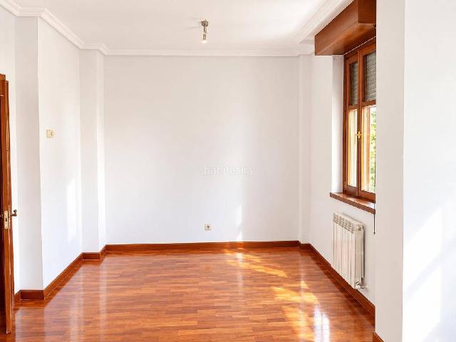Piso en venta en Vitoria Gasteiz, Judimendi. Piso en venta junto al Mercado de Abastos. Pisos Vitoria.