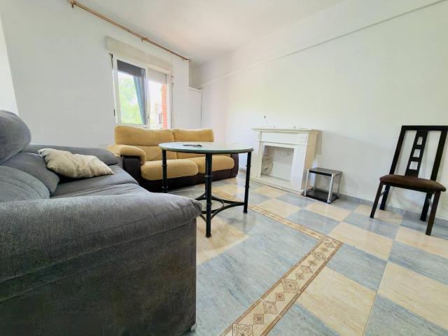 Piso en Venta en Viñuela Rescatado