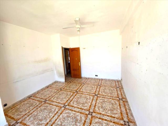 Piso en Venta en Viñuela Rescatado