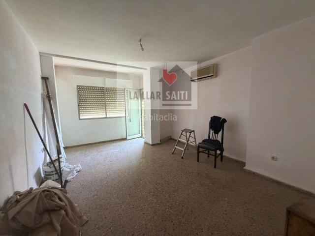 Piso en venta en Xàtiva. PISO PARA REFORMAR EN XATIVA. Pisos.