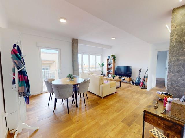 Piso en venta en Xixona. ¡ESPECTACULAR PISO REFORMADO CON VISTAS AL MAR Y MONTAÑA!. Pisos.