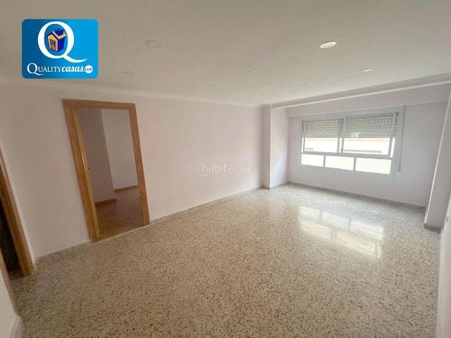 Piso en venta en Xixona. Piso en venta en JijonaXixona, 4 dormitorios. Pisos.