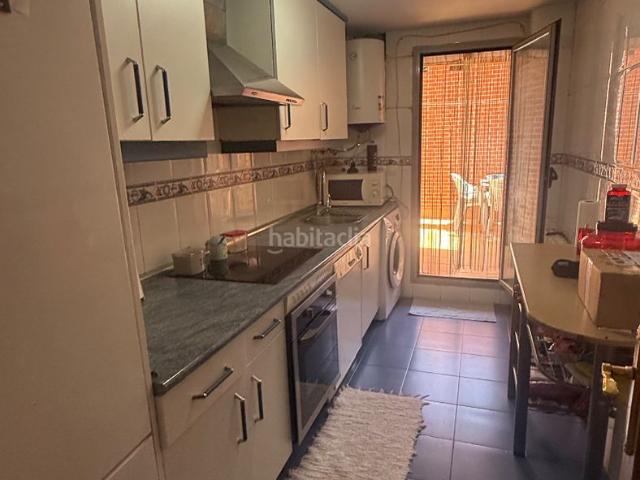 Piso en venta en Yuncos. Magnífico piso en casco urbano. Pisos.