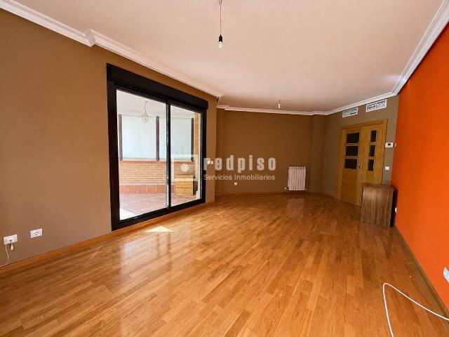Piso en Venta en Yebes Valdeluz