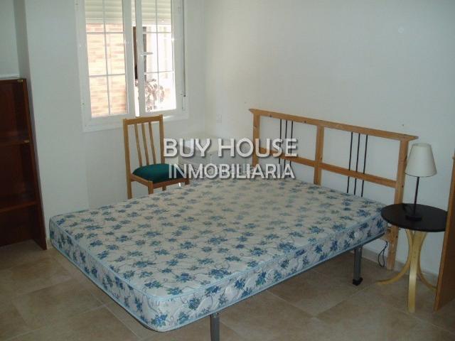 Piso en venta en Yeles. Oportunidad! Bajo en venta en Yeles a un precio excepcional. Pisos.