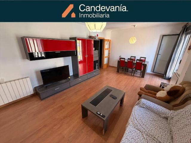 Piso en Venta en Zuera
