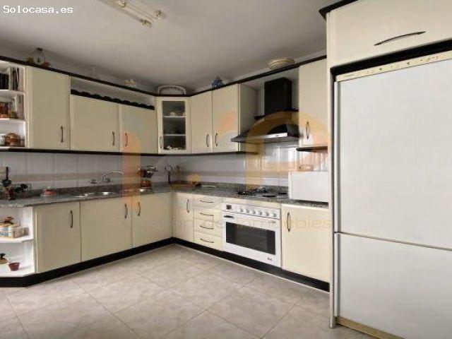 Piso en Venta en Zurgena, Almería