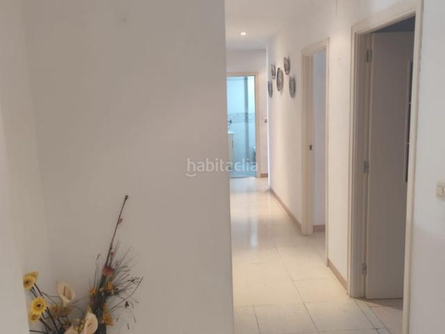 Piso en venta en Zafra. PISO 3 DORMITORIOS, GRAN SALON, 2 BAÑOS, COCINA, LAVADERO, GARAJE Y TRASTERO. Pisos.