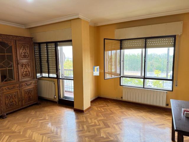 Piso en venta en Zamora, Candelaria Peña de Francia. PISO EN VENTA DE 3 DORMITORIOS Y DOS TERRAZAS EN ZONA LA CANDELARIA, ZAMORA. Pisos.