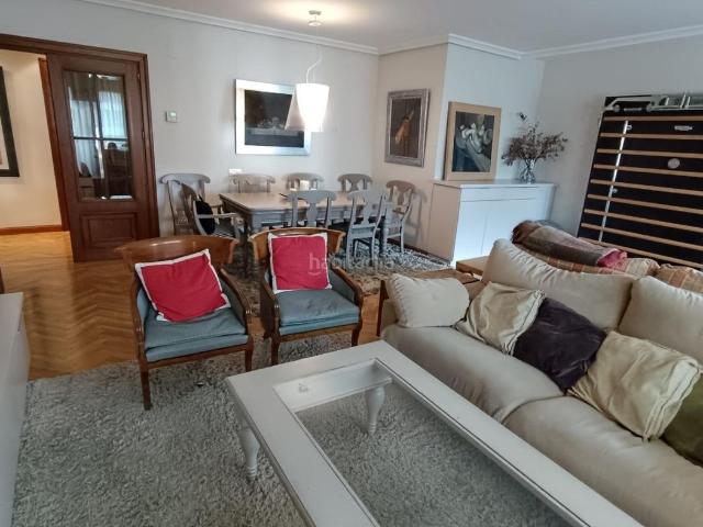 Piso en venta en Zamora, Candelaria Peña de Francia. VENTA DE PISO EN ZAMORA AVDA.PORTUGALJARDINES URSICINA MARTÍNEZ, 3 DORMITORIOS, 3 BAÑOS. GARAJE Y TRASTERO OPCIONAL. Pisos.