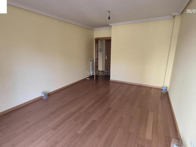 Piso en venta en Zamora, Casco Antiguo. PISO EN VENTA EN CORTINAS DE SAN MIGUEL DE 3 HABITACIONES,NUEVO A ESTRENAR. Pisos.