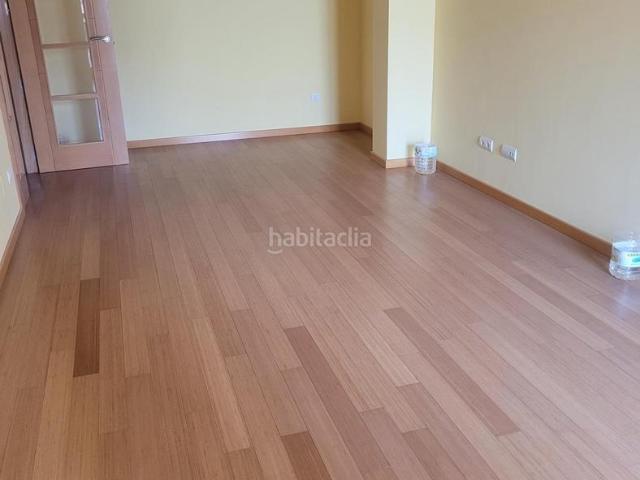 Piso en venta en Zamora, Casco Antiguo. PISO EN VENTA EN CORTINAS DE SAN MIGUEL DE 3 HABITACIONES. Pisos.