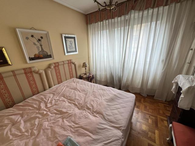 Piso en venta en Zamora, La Pantoja. Piso de 206m2 en Tres Cruces. Pisos.