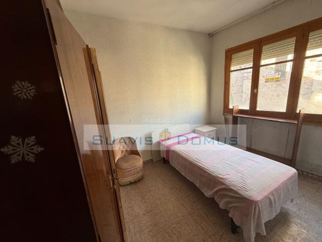 Piso en venta en Zamora, La Pantoja. Piso en calle Libertad de 4 habitaciones. Pisos.