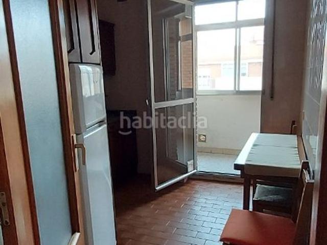 Piso en venta en Zamora, San Lázaro. piso en Urbanización Los Almendros! 3 hab. con caldera nueva. Pisos.