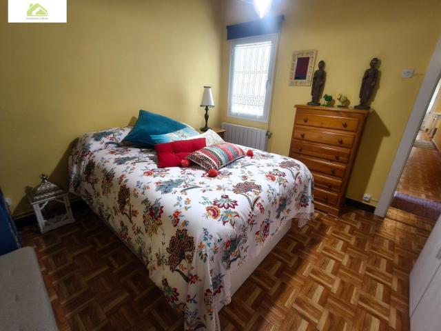 Piso en venta en Zamora, San Lázaro. PISO EN VENTA EN ZONA PUERTA LA FERIA DE 4 HABITACIONES, 2º SIN ASCENSOR. Pisos.