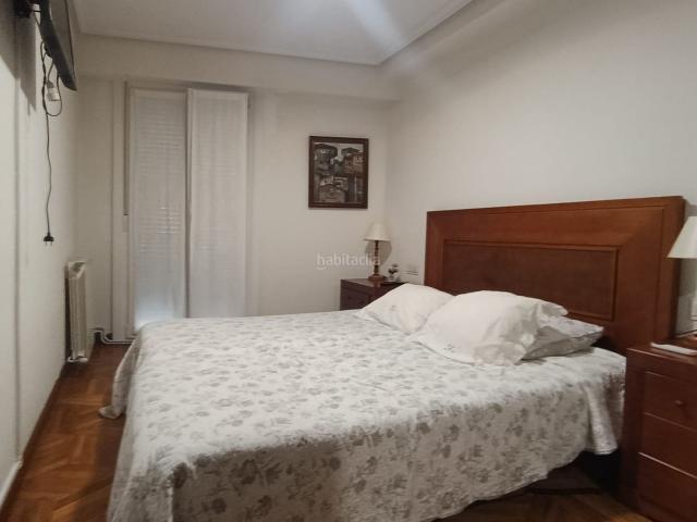 Piso en venta en Zarautz. Vivienda de 3 dormitorios, con desván incluido. Pisos.