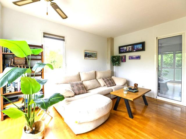 Piso en venta en Zarautz. VIVIENDA DE PROTECCIÓN OFICIAL VPO EN RÉGIMEN LIBRE. INCLUYE GARAJE Y TRASTERO, en ZARAUTZ. Pisos.