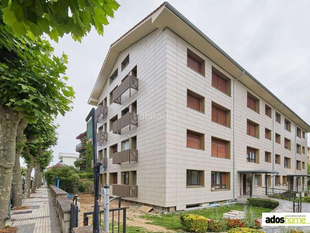 Piso en venta en Zarautz. Vivienda reformada a estrenar en una de las mejores zonas residenciales de Zarautz. Pisos.