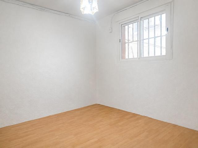 PISO en VENTA en ZARAGOZA BARRIO JESUS Avenida Cataluña Ref.: 00925