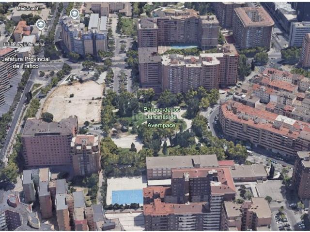 Piso en venta en Zaragoza, La Bozada Parque Delicias. Piso con terraza y garaje junto al Hospital Clínico. Pisos.