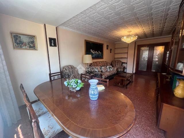 Piso en venta en Zaragoza, Las Delicias. Piso en venta en Zaragoza. Pisos.