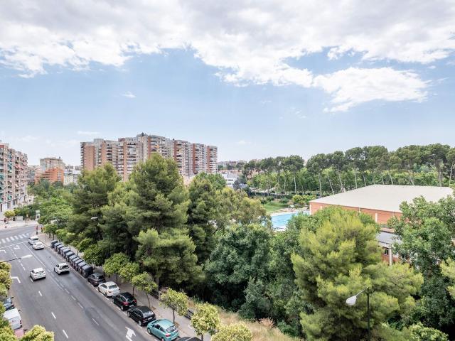 Piso en venta en Zaragoza, Universidad San Francisco. Te imaginas despertar cada día con las mejores vistas de Zaragoza?. Pisos.