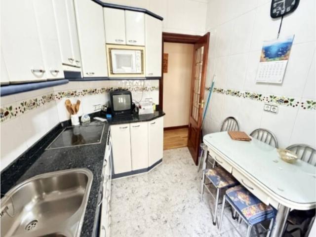 Piso en venta en Zaramaga 01002