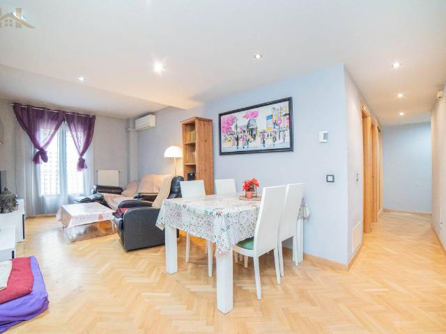 Piso en Venta en Zona Centro Ayuntamiento