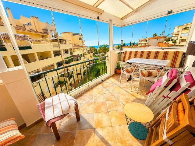 Piso en Venta en Zona Centro Comercial Torrequebrada