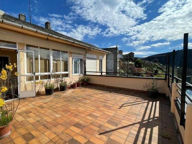 Piso en Venta en Zona Alta