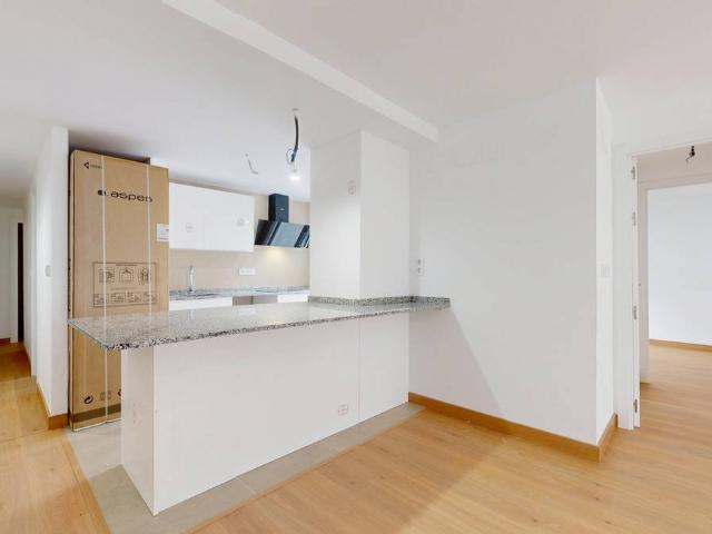 Piso en Venta en Zona Avenida al Vedat