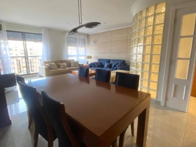 Piso en Venta en Zona Avenida del Mar