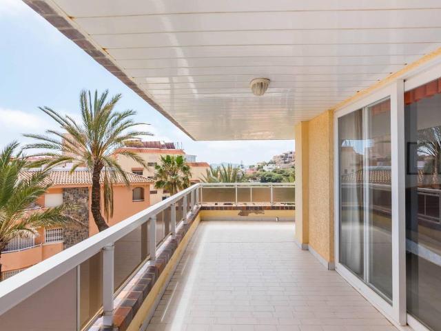 Piso en Venta en Zona Galúa Calnegre