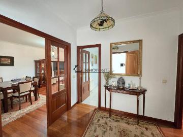 Piso en Venta en Zona de Plaza de Barcelos
